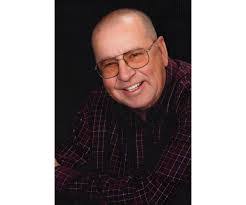 Aileen Ramsey's Instagram, Twitter & Facebook