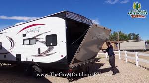 From beautiful residential interiors to residential sized appliances to a high quality entertainment system these toy haulers offer everything you would expect to find in a luxury toy hauler. 2017 Forest River Vengeance 25v V120 Youtube