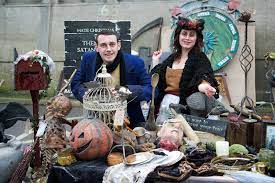 Car Boot Carnage Car Boot Car Boot Sale Antique Fairs