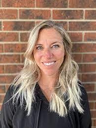 Leanne Ruggles's Instagram, Twitter & Facebook