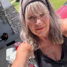 How to contact Roger Sauerteig about misdelivered mail?