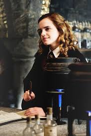 Pin By Taylor On Harry Potter Harry Potter Pictures Harry Potter Characters Harry Potter Hermione