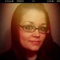 Kat Cecil's Instagram, Twitter & Facebook