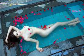 TuiGirl] 推女郎第39期丰满妖艳外围美女模特麦苹果野外奔放人体唯美写真42P 2014.10.13 - 秀人网XiuRen.org