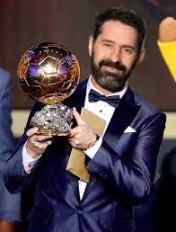 Scott carson starts for manchester city tonight. 1ioqdju2 0ch2m