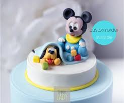 Specificare L Eta Al Momento Dellordine Baby Topolino Pluto Cake Topper Pasta Di Zucchero Torta Compleanno Battesimo Torte Disegni Per Torte Decorare Torte