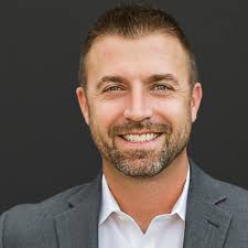 Ted Mort's Instagram, Twitter & Facebook