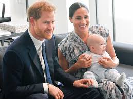 Meghan markle criticized (again) for the way she holds baby archie the parenting police were concerned about archie's safety, but a pediatrician says he was comfortable and secure. Prince Harry And Meghan Markle Move In Doria To Help Raise Baby Archie
