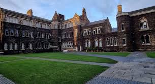 At Holme Issue 32 - January 2025 by Info-Design Online - Issuu