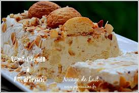 Semifreddo A L Italienne Aux Amaretti Nuage De Lait Recette Glace Gateaux Et Desserts Recette Dessert Rapide