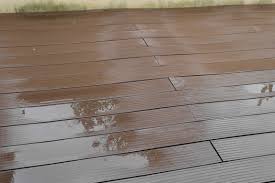 Maybe you would like to learn more about one of these? Terrasse Composite Mon Avis Un An Plus Tard Entretien Et Vieillissement Jardin Et Maison