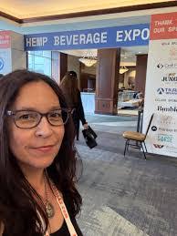 Jennifer Plank's Instagram, Twitter & Facebook