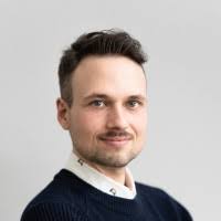 900+ perfiles de «Liszewski»