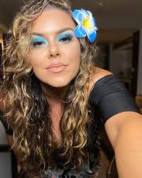 14th wedding anniversary calls for glitter ✨I met Adam when I was 18 and he  was 22. Swipe to see the photo of our first time hanging out 👶🏻💕👶🏻