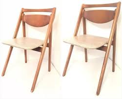 Set Of 2 Vintage Mcm Stakmore Wood Folding Chairs Solid Wood Etsy Wood Folding Chair Folding Chair Danish Modern Design