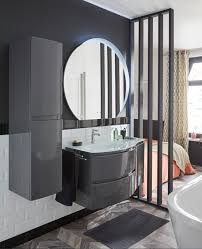 Idee Deco Pour Amenager Un Coin Salle De Bains Dans Une Chambre Pour En Faire Une Vraie Suite On Aime Ce Meuble Meuble Sous Vasque Vasque Idee Salle De Bain