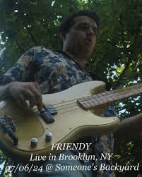 grooving with my FRIENDYs, swipe for ROCKING