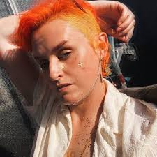 Blaming Amazon Prime Day for his financial infidelity 😭