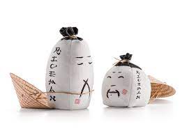 Rice Packaging Honors Farmers With Conical Hat That Doubles As A Measure In 2020 Rice Packaging Packaging Design Sustainable Packaging