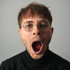 Cœur sur vous 🫶 J'apprends aujourd'hui que JVQTSM atteint le million de  streams et rejoint On Attend et Petit Garçon sur le podium 🎉 et