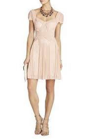 Pin By Silvia Queiroz Campos On Moda De Ropa Pretty Dresses Dresses Fashion