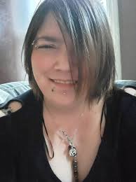 Bethany Boggs's Instagram, Twitter & Facebook