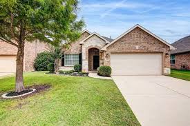 2305 Castle Creek Dr Pilot Point Aubrey Tx 75068 Mls 14633145 Rocket Homes