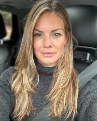 Rosalie Potts's Instagram, Twitter & Facebook