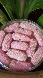 Gaul rata dan masukkan tepung tadi dan uli sehingga sebati. Resepi Biskut Jejari Strawberry Mudah Masak Apa Tu