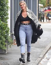 Hollyoaks Star Sarah Jayne Dunn Flashes Her Toned Midriff In A Black Crop Top And High Waist Jeans Daily Mail Online Shop street fashion style clothes for women at shopjessicabuurman.com and view our latest collection of women's fashion clothing.