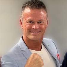 Robert Johnston (@RobertJohnston)