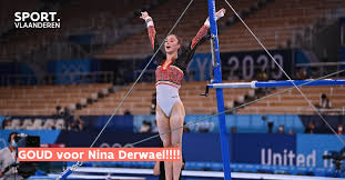 Gymnaste nina derwael pakte zondag in de finale op de brug met ongelijke leggers een historische gouden medaille. Yicyfnglgzyqxm