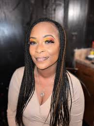 Keri Mccray's Instagram, Twitter & Facebook