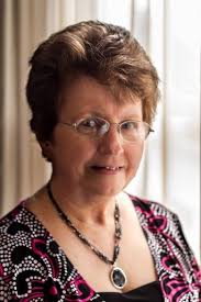 Carol Yingst's Instagram, Twitter & Facebook