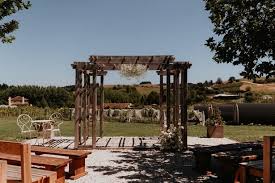 Real Weddings: Lucy Janisch-Fitzgerald & Luke Appleby At Turanga Creek  Vineyard