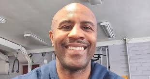 Thomas Smith returns to Lighthouse, takes over as boys basketball coach