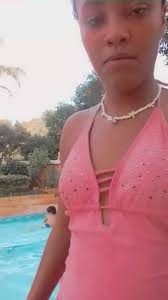 Os vídeos de Adriele Silva (@adrielesilva9502) com