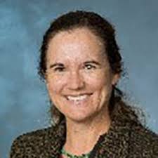 Sarah Snell's Instagram, Twitter & Facebook