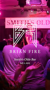 My first Brian Fire live performance at @smithsoldebar was the dream 🙌🏼  thank you to @jonnylemons for having me