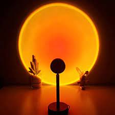 Choose between your designed colour setting from sunset, red sunset, rainbow and sunny and watch the aesthetic change. Sunset Lamp Projector Sunset Light 180 Degree Rotation Projection Led Night Light For Photography Selfie Home Living Room Bedroom Decor Usb Charging Sunset Red Amazon Com