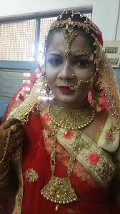 LAXMI Beautician in Goregaon West,Mumbai