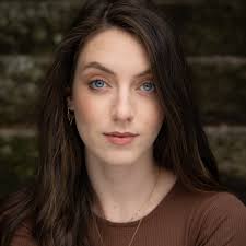 Rebecca Rolle's Instagram, Twitter & Facebook