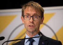 Letters: Science, leadership, developing nations and party poopers