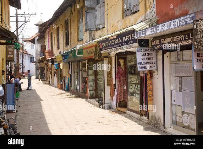 Synagogue Lane - the lane that leads towards the synagogue in Jew Town, Kochi - in Kerala, India Stock Photo - Alamy