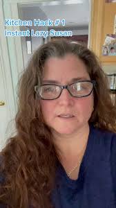 DIY Lazy Susan #kitchenHack #cakedecoratingvideos #simplicity #foryoupage