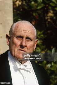 49 Peter Vaughan Actor Stock Photos, High-Res Pictures, and Images