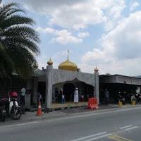 95, jalan kusta, kampung melayu batu 13, 47000 sg. Masjid Kg Melayu Sg Buloh Mosque