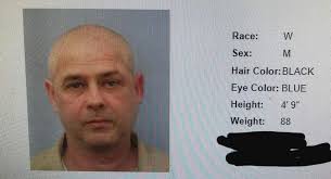 Both suspects have since been captured and there no danger to the  community. ❗️Escaped Inmates❗️ Richard Mordecai (top) and Terry Warren  (bottom) Both escaped a Work Release Facility in Alexander City. There