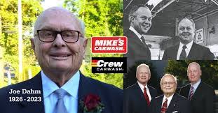 Mike Dahm's Instagram, Twitter & Facebook