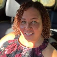 Karen Levasseur's Instagram, Twitter & Facebook